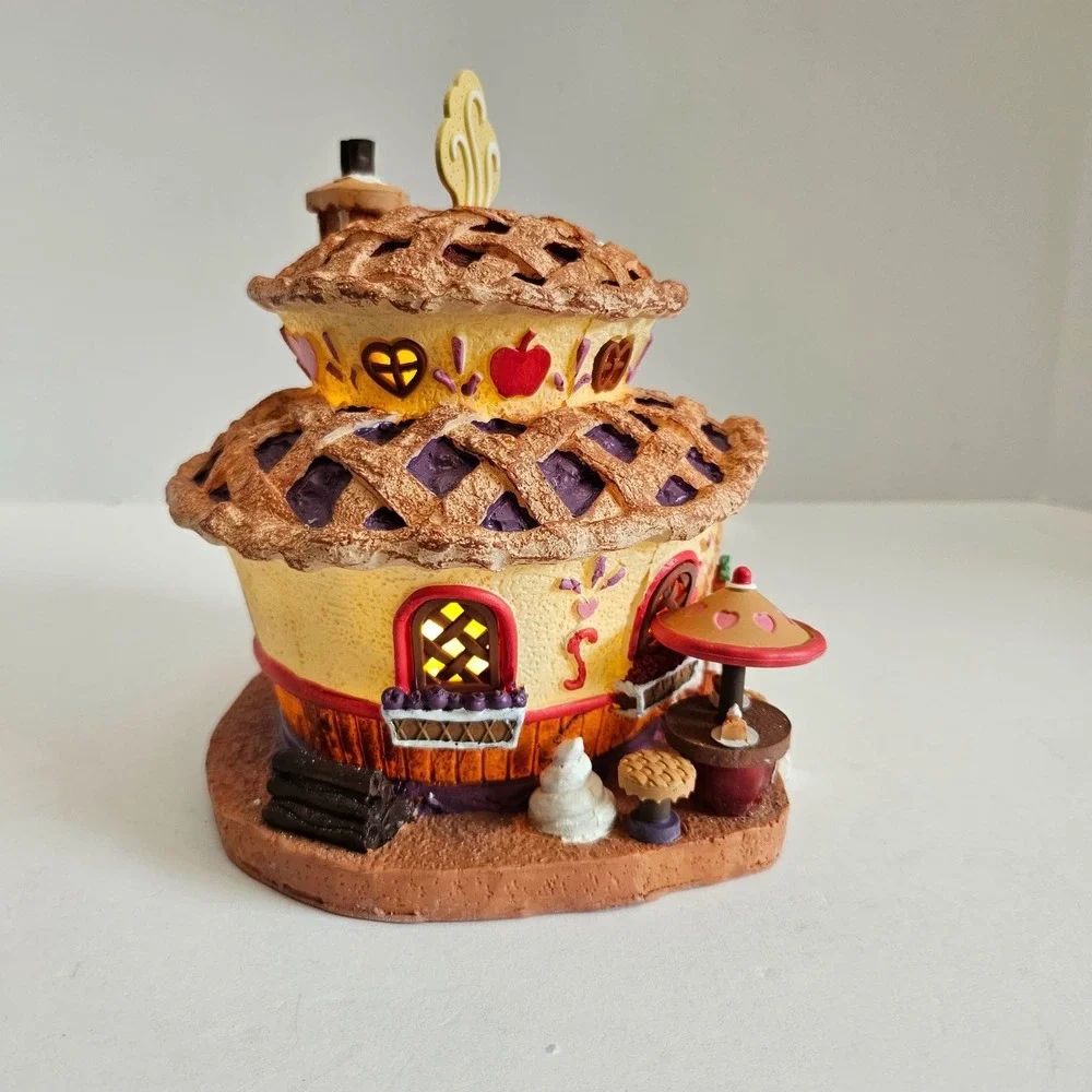 Lemax Gingers Pie Shop Christmas Village Sugar n Spice 25925 Lighted House